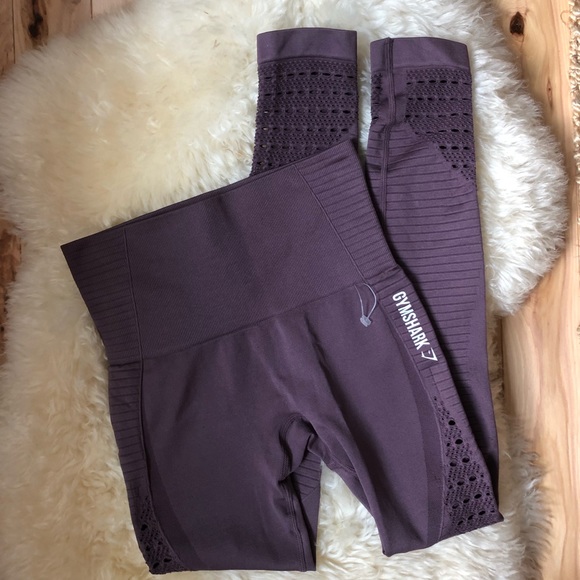 Like New GymShark Seamless Highwaisted Leggings - Picture 4 of 8